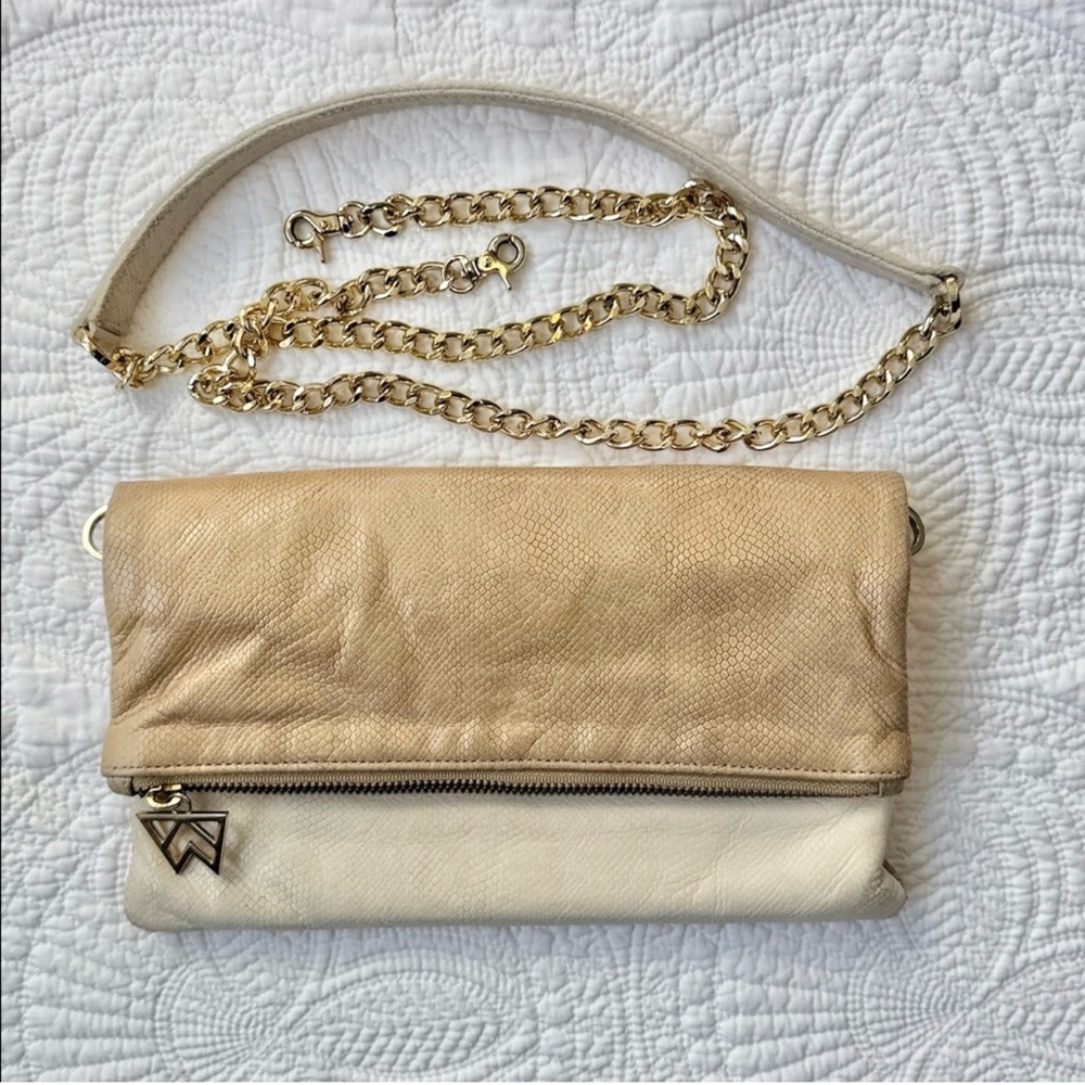 Kelly Wynne Flirty Little Fold Over Leather Snakeskin Convertible Clutch - Picture 7 of 9